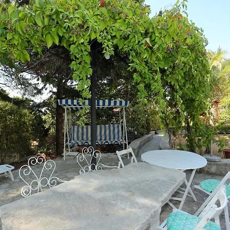 Apartman Family Friendly With A Swimming Pool Bol, Brac - 14379